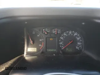2001 Volkswagen EuroVan MV с VIN WV2MB47071H128880, выставлен на аукционе Copart как лот 48175195 с пробегом 182 488 миль миль и Чистый • Clean title. История ставок и продаж доступна на DreamBid. Изображение 9.