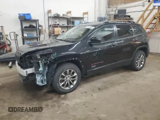 2016 Jeep Cherokee Latitude с VIN 1C4PJMCS4GW249862, выставлен на аукционе Copart как лот 57414885 с пробегом 124 982 миль миль и Списание • Salvage title. История ставок и продаж доступна на DreamBid. Изображение 1.