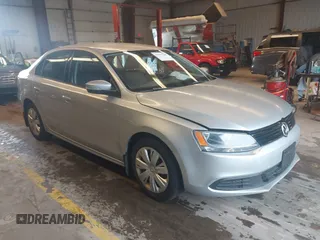 2012 Volkswagen Jetta SE with VIN 3VWBP7AJ2CM303042, listed as a IAAI auction lot 42712303 with 82,127 mi miles and . Bid and sale history available at DreamBid. Image 1.