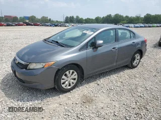 2012 Honda Civic LX z VIN 19XFB2F50CE074629, wystawiony jako Copart lot #59607655 z przebiegiem 153 620 mil mil oraz Szkoda całkowita • Salvage title. Historia ofert i sprzedaży dostępna na DreamBid. Obrazek 1.