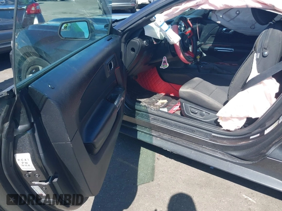 2015 Ford Mustang V6 with VIN 1FA6P8AM9F5396663, listed as a IAAI auction lot 41824725 with 91,403 mi miles and . Bid and sale history available at DreamBid. Image 5.