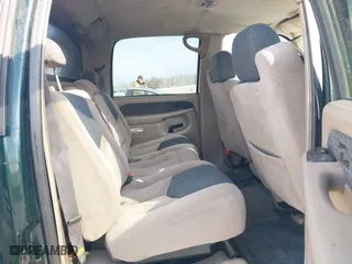 2003 Chevrolet Avalanche with VIN 3GNEK13T13G299307, listed as a IAAI auction lot 41663449 with 242,862 mi miles. Bid and sale history available at carsss.com. Image 8.