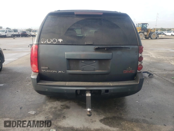 2008 GMC Yukon XL SLT with VIN 1GKFC16078J187164, listed as a Copart auction lot 83840024 with 291,654 mi miles and Salvage Title. Bid and sale history available at carsss.com. Image 6.