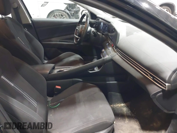 2023 Hyundai Elantra SEL with VIN 5NPLS4AG9PH106096, listed as a IAAI auction lot 41913685 with 30,363 mi miles and . Bid and sale history available at DreamBid. Image 5.