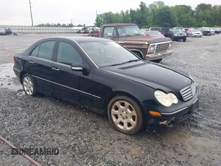 2006 Mercedes-Benz C 280 Luxury with VIN WDBRF92H16F756552, listed as a IAAI auction lot 42102736 with 201,472 mi miles and . Bid and sale history available at DreamBid. Image 1.