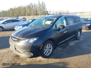 2022 Chrysler Voyager LX with VIN 2C4RC1CG8NR153008, listed as a IAAI auction lot 41648276 with NaN miles. Bid and sale history available at carsss.com. Image 2.