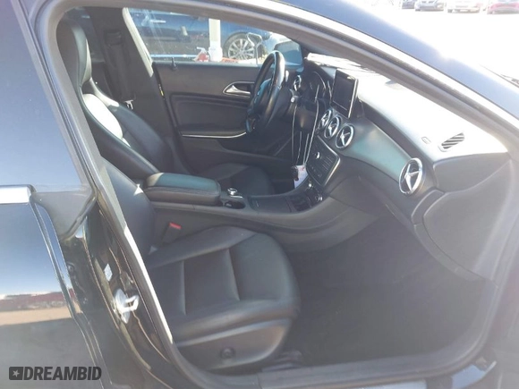 2015 Mercedes-Benz CLA-Class CLA 250 with VIN WDDSJ4EB1FN223401, listed as a IAAI auction lot 41096124 with 99,172 mi miles. Bid and sale history available at carsss.com. Image 5.
