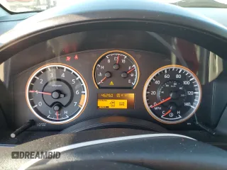 2015 Nissan Titan SV z VIN 1N6BA0ED7FN506693, wystawiony jako Copart lot #72467303 z przebiegiem 46 260 mil mil oraz Szkoda całkowita • Salvage title. Historia ofert i sprzedaży dostępna na DreamBid. Obrazek 9.