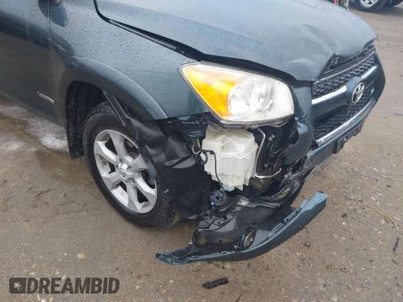 2012 Toyota RAV4 Limited with VIN 2T3DK4DVXCW081811, listed as a IAAI auction lot 41853754 with 162,934 mi miles. Bid and sale history available at carsss.com. Image 6.