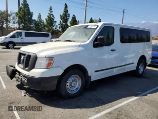 2016 Nissan NV S z VIN 5BZBF0AA0GN850951, wystawiony jako Copart lot #71154534 z przebiegiem 173 807 mil mil oraz Szkoda całkowita • Salvage title. Historia ofert i sprzedaży dostępna na DreamBid. Obrazek 1.