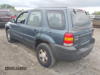 2006 Ford Escape XLS z VIN 1FMYU02Z66KA53989, wystawiony jako IAAI lot #42783537 z przebiegiem 95 833 mil mil oraz . Historia ofert i sprzedaży dostępna na DreamBid. Obrazek 3.