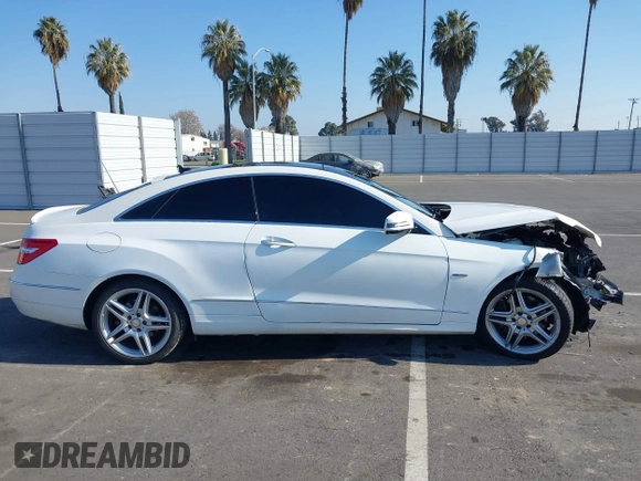 2012 Mercedes-Benz E 350 with VIN WDDKJ5KBXCF139917, listed as a IAAI auction lot 41455929 with 76,567 mi miles and . Bid and sale history available at DreamBid. Image 13.
