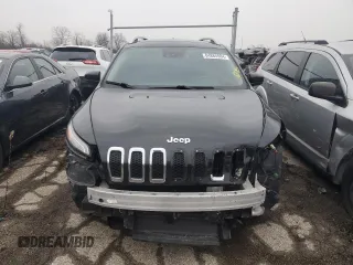 2016 Jeep Cherokee Overland with VIN 1C4PJLJS5GW315493, listed as a Copart auction lot 84885984 with 109,908 mi miles and Clean title. Bid and sale history available at DreamBid. Image 5.