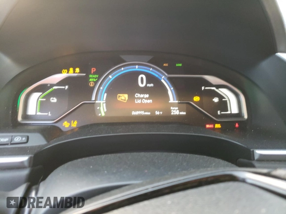 2018 Honda Clarity Plug-In Hybrid with VIN JHMZC5F11JC014094, listed as a Copart auction lot 77758384 with 68,995 mi miles and Salvage Title. Bid and sale history available at carsss.com. Image 9.