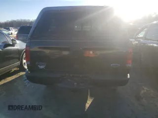 2002 Ford F-150 XL with VIN 1FTRF18232NA58109, listed as a Copart auction lot 88929065 with 148,228 mi miles and Salvage title. Bid and sale history available at DreamBid. Image 6.