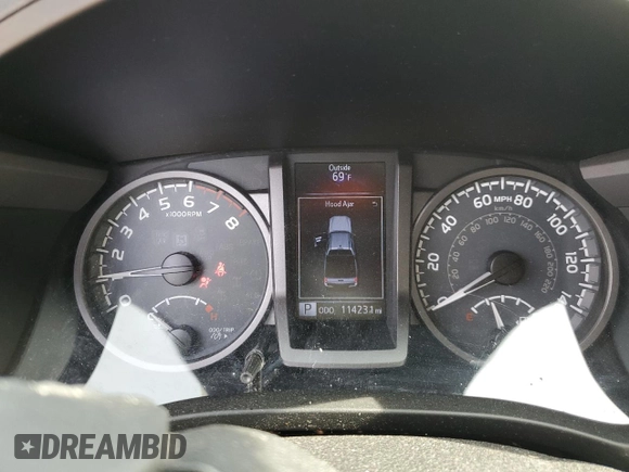 2017 Toyota Tacoma SR5 с VIN 3TMCZ5AN5HM113820, выставлен на аукционе Copart как лот 54549355 с пробегом 114 231 миль миль и Списание • Salvage title. История ставок и продаж доступна на DreamBid. Изображение 9.
