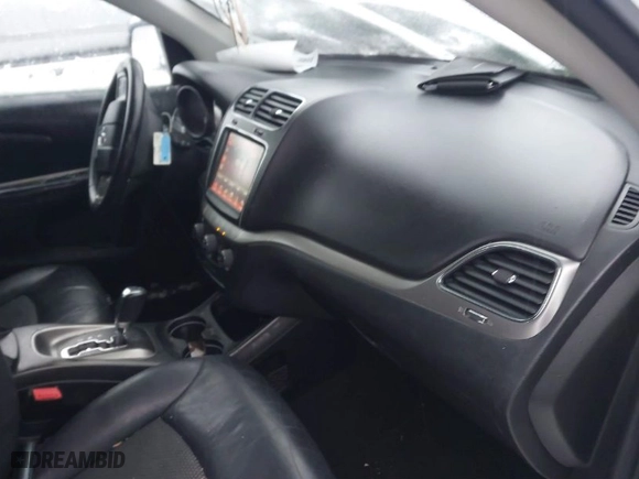 2018 Dodge Journey Crossroad with VIN 3C4PDDGG3JT467110, listed as a IAAI auction lot 41522969 with 96,404 mi miles. Bid and sale history available at carsss.com. Image 5.