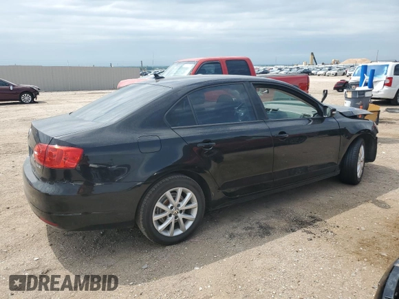 2011 Volkswagen Jetta SE with VIN 3VWDX7AJ3BM021189, listed as a Copart auction lot 61505625 with 132,672 mi miles and Salvage title. Bid and sale history available at DreamBid. Image 3.
