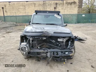 2024 Ford Bronco Big Bend z VIN 1FMDE7BH1RLA08209, wystawiony jako Copart lot #52204615 z przebiegiem Nie podano mil oraz Szkoda całkowita • Salvage title. Historia ofert i sprzedaży dostępna na DreamBid. Obrazek 5.