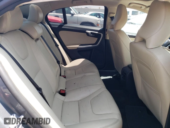 2017 Volvo S60 Dynamic with VIN YV126MFL3H2423228, listed as a Copart auction lot 46324982 with 80,384 mi miles. Bid and sale history available at carsss.com. Image 6.