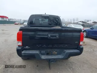 2017 Toyota Tacoma SR5 with VIN 5TFAZ5CN9HX043074, listed as a IAAI auction lot 41813109 with 137,335 mi miles and . Bid and sale history available at carsss.com. Image 17.