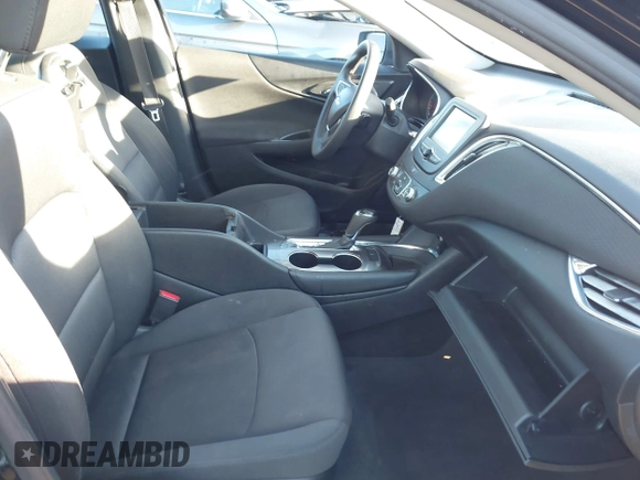 2018 Chevrolet Malibu LT with VIN 1G1ZD5ST8JF263148, listed as a IAAI auction lot 41821276 with 160,562 mi miles and . Bid and sale history available at carsss.com. Image 5.