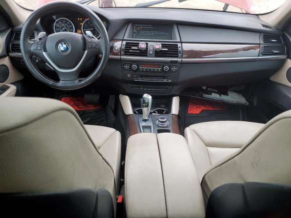 2011 BMW X6 35i with VIN 5UXFG2C51BLX08105, listed as a Copart auction lot 47687445 with 114,252 mi miles and Clean Title. Bid and sale history available at carsss.com. Image 8.