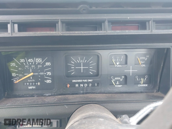 1985 Ford F-150 with VIN 1FTCF15Y1FPA04347, listed as a IAAI auction lot 41767150 with 39,229 mi miles. Bid and sale history available at carsss.com. Image 7.