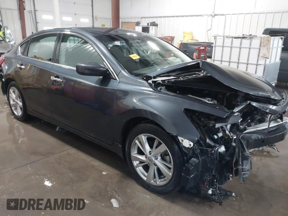 2013 Nissan Altima SV with VIN 1N4AL3AP0DN438198, listed as a IAAI auction lot 41267612 with 152,759 mi miles and . Bid and sale history available at DreamBid. Image 1.
