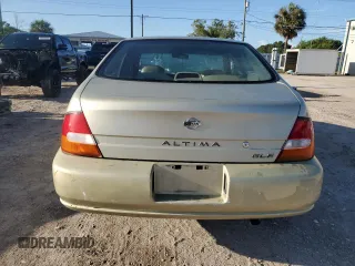 1998 Nissan Altima XE with VIN 1N4DL01D7WC109661, listed as a Copart auction lot 68833234 with 150,061 mi miles and Salvage Title. Bid and sale history available at carsss.com. Image 6.