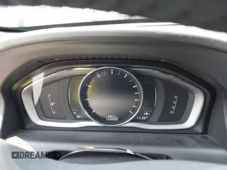 2016 Volvo XC60 T5 Premier с VIN YV4612RK6G2863467, выставлен на аукционе IAAI как лот 42422854 с пробегом 158 669 миль миль и . История ставок и продаж доступна на DreamBid. Изображение 7.