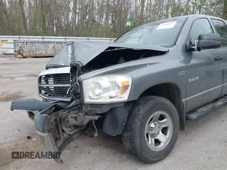 2008 Dodge 1500 ST z VIN 1D7HU18218J228524, wystawiony jako IAAI lot #42166072 z przebiegiem 188 923 mil mil oraz . Historia ofert i sprzedaży dostępna na DreamBid. Obrazek 6.