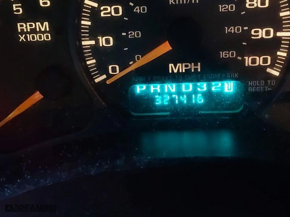 2000 GMC Sierra 1500 SLT with VIN 1GTEC19T9YZ326564, listed as a IAAI auction lot 41284750 with 327,416 mi miles. Bid and sale history available at carsss.com. Image 15.