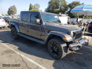 2021 Jeep Gladiator High Altitude with VIN 1C6HJTFG1ML503067, listed as a Copart auction lot 71454834 with 34,648 mi miles and Salvage Title. Bid and sale history available at carsss.com. Image 4.