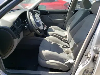 2004 Volkswagen Jetta GL z VIN 3VWRA69M54M007376, wystawiony jako Copart lot #72288984 z przebiegiem 91 687 mil mil oraz Szkoda całkowita • Salvage title. Historia ofert i sprzedaży dostępna na DreamBid. Obrazek 7.