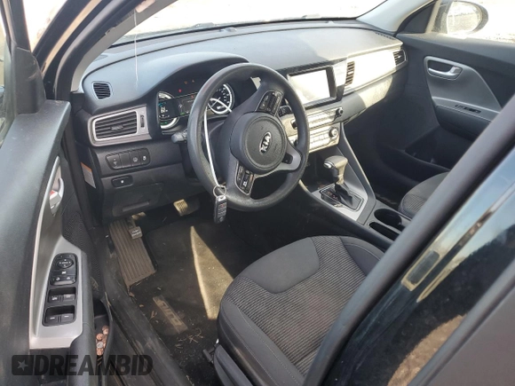 2018 Kia Niro LX with VIN KNDCB3LC3J5175846, listed as a Copart auction lot 42103235 with 104,254 mi miles and Salvage Title. Bid and sale history available at carsss.com. Image 8.