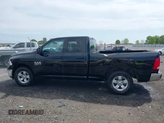 2020 Ram 1500 Tradesman z VIN 1C6RR6FG5LS151064, wystawiony jako IAAI lot #42044396 z przebiegiem 38 720 mil mil oraz . Historia ofert i sprzedaży dostępna na DreamBid. Obrazek 14.
