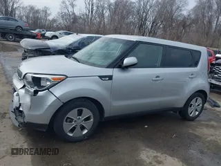 2014 Kia Soul with VIN KNDJN2A28E7700722, listed as a IAAI auction lot 41710340 with 106,234 mi miles. Bid and sale history available at carsss.com. Image 15.