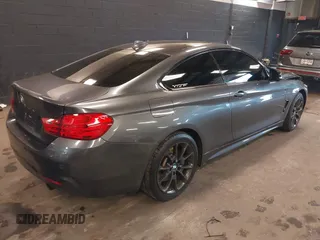 2016 BMW 4 Series 435i xDrive с VIN WBA3R5C57GK373300, выставлен на аукционе IAAI как лот 42197634 с пробегом 93 889 миль миль и . История ставок и продаж доступна на DreamBid. Изображение 4.