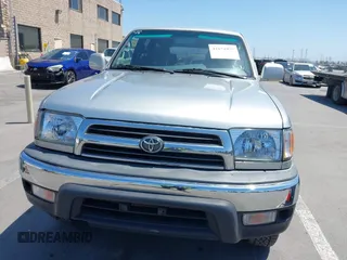 1999 Toyota 4Runner SR5 with VIN JT3GN86R8X0123564, listed as a IAAI auction lot 42174995 with 275,264 mi miles and . Bid and sale history available at DreamBid. Image 12.