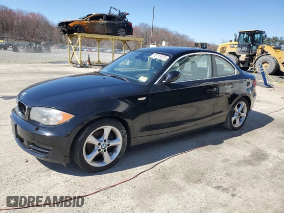 2009 BMW 1 Series 128i with VIN WBAUP93519VF48985, listed as a Copart auction lot 50715925 with 105,590 mi miles and Salvage title. Bid and sale history available at DreamBid. Image 1.