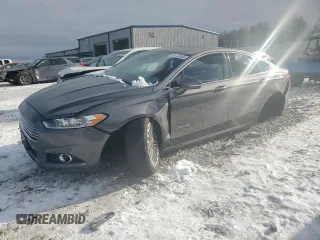 2013 Ford Fusion Titanium Hybrid with VIN 3FA6P0RU2DR357929, listed as a Copart auction lot 86152064 with 142,079 mi miles and Clean Title. Bid and sale history available at carsss.com. Image 1.