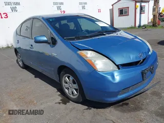 2006 Toyota Prius with VIN JTDKB20UX67538769, listed as a IAAI auction lot 41892771 with 195,643 mi miles. Bid and sale history available at carsss.com. Image 1.