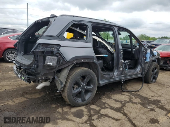 2024 Jeep Grand Cherokee Altitude X with VIN 1C4RJHAG8RC228855, listed as a Copart auction lot 58757165 with Not provided miles and Clean title. Bid and sale history available at DreamBid. Image 3.