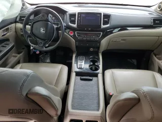 2017 Honda Pilot Touring z VIN 5FNYF6H92HB067140, wystawiony jako Copart lot #72200584 z przebiegiem 127 856 mil mil oraz Szkoda całkowita • Salvage title. Historia ofert i sprzedaży dostępna na DreamBid. Obrazek 8.