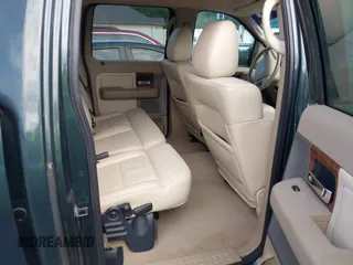 2004 Ford F-150 XLT с VIN 1FTPW125X4KB44029, выставлен на аукционе IAAI как лот 42644722 с пробегом 222 026 миль миль и . История ставок и продаж доступна на DreamBid. Изображение 8.