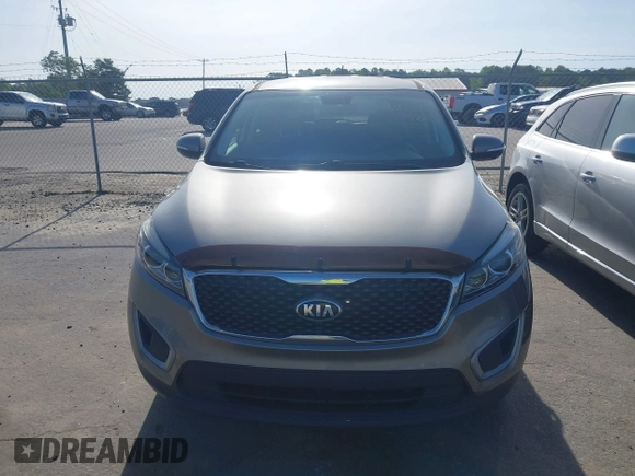 2018 Kia Sorento LX with VIN 5XYPG4A35JG417927, listed as a IAAI auction lot 42153693 with 75,971 mi miles. Bid and sale history available at carsss.com. Image 12.