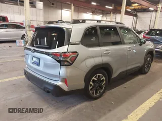 2025 Subaru Forester Premium with VIN JF2SLDDC6SH514355, listed as a IAAI auction lot 41535610 with 33 mi miles. Bid and sale history available at carsss.com. Image 4.
