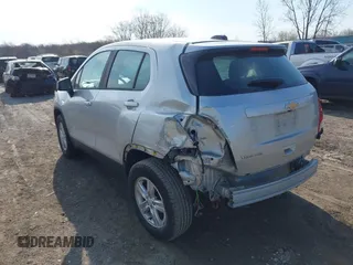 2018 Chevrolet Trax LS with VIN KL7CJNSB6JB510894, listed as a IAAI auction lot 42045055 with 118,647 mi miles. Bid and sale history available at carsss.com. Image 3.