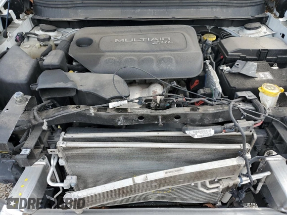 2018 Jeep Cherokee Latitude Plus with VIN 1C4PJMLB0JD530530, listed as a Copart auction lot 52920795 with 111,529 mi miles and Salvage title. Bid and sale history available at DreamBid. Image 12.